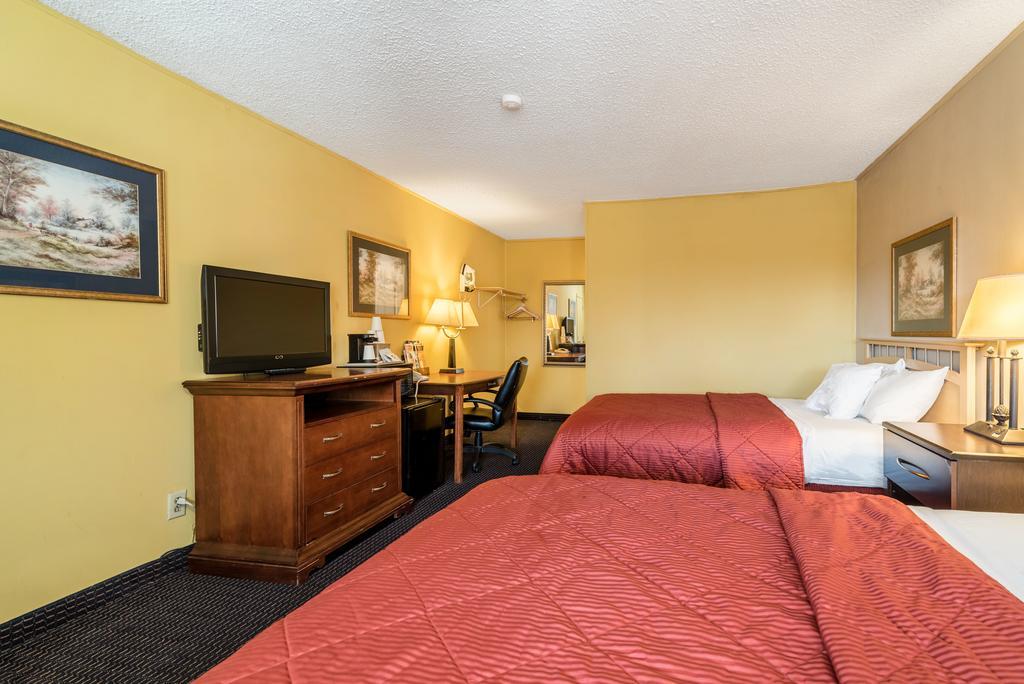 Red Carpet Inn & Suites Albany Airport Exterior foto