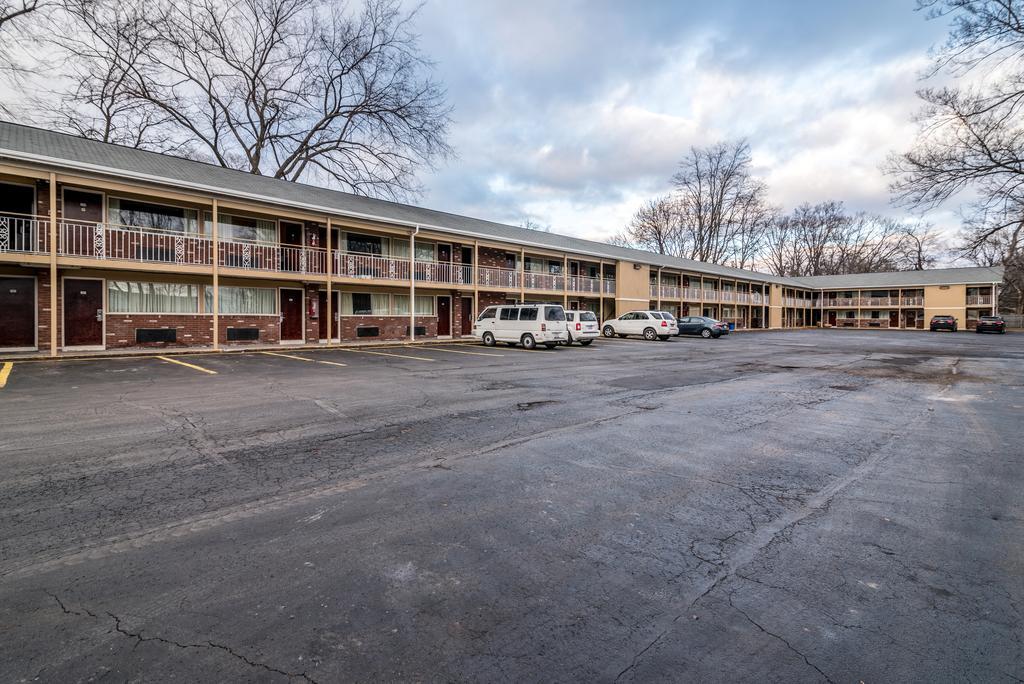 Red Carpet Inn & Suites Albany Airport Exterior foto